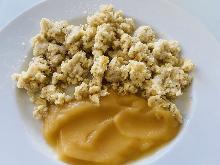 Riebel mit Apfelmus