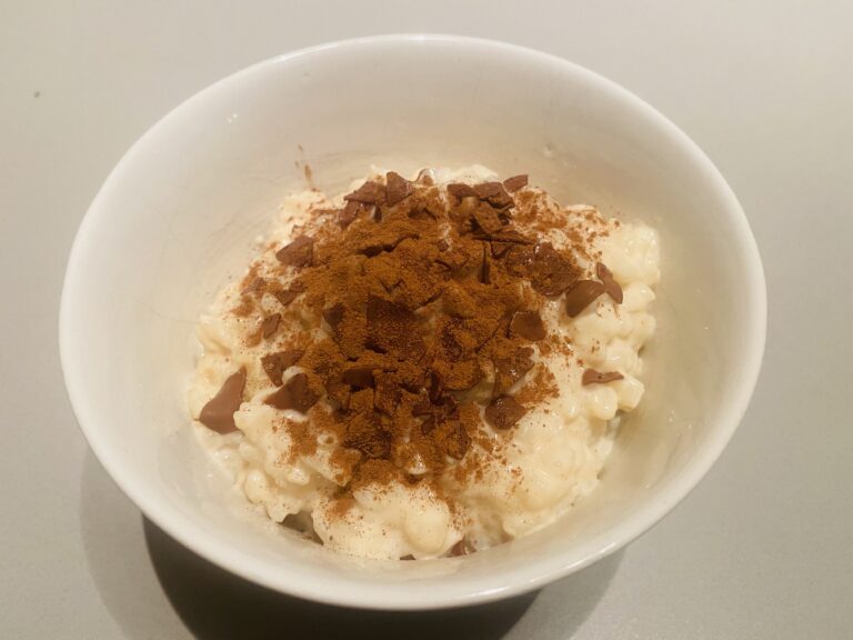 Milchreis mit Zimt und Schokolade