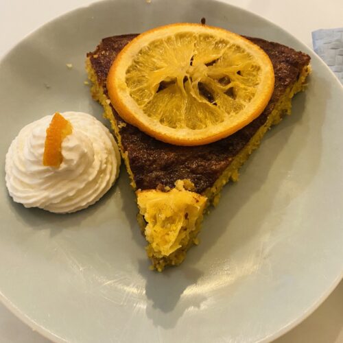 Torta di polenta e arancia